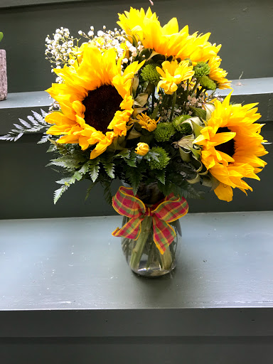 Florist «Crystals Flowers & Gifts», reviews and photos, 17314 Pacific Ave S, Spanaway, WA 98387, USA