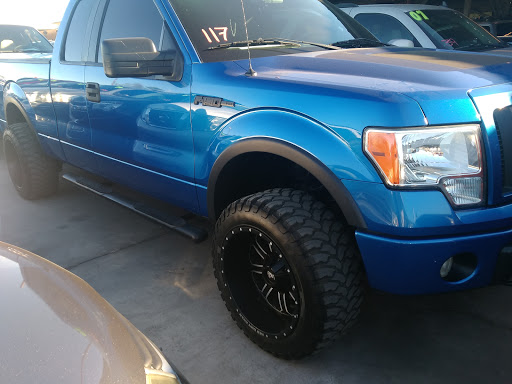 Used Car Dealer «Orozco Auto Sales - Phoenix AZ», reviews and photos, 2525 W Van Buren St, Phoenix, AZ 85009, USA