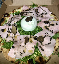 Plats et boissons du Pizzas à emporter PIZZA D'ICI BY FRED à Megève - n°11