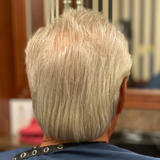 Barber Shop «Miles & Lyle Luxury Barbershop», reviews and photos, 19044 NE 29th Ave, Aventura, FL 33180, USA