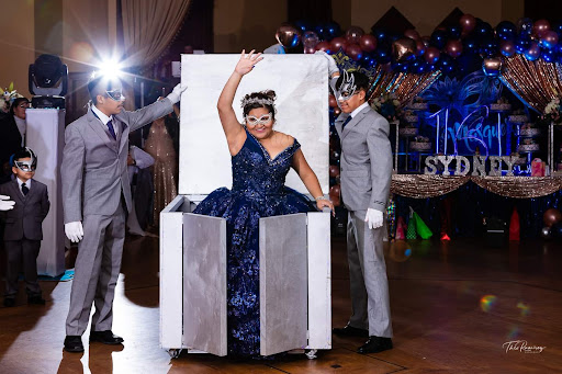 Bridal Shop «ELEGANT BOUTIQUE Quinceaneras», reviews and photos, 2 Camner Ave, Somerset, NJ 08873, USA