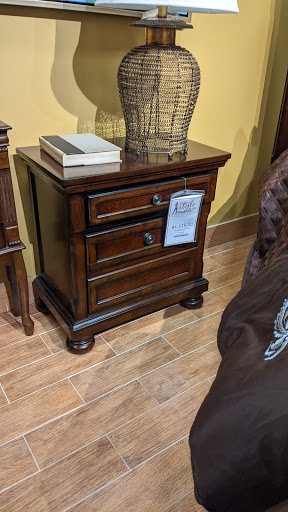 Furniture Store «Marlo Furniture», reviews and photos, 5650 General Washington Dr, Alexandria, VA 22312, USA