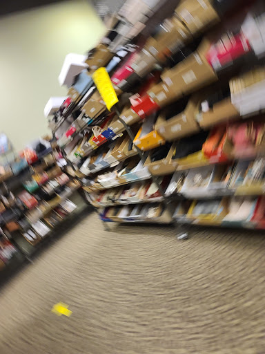 Shoe Store «DSW Designer Shoe Warehouse», reviews and photos, 95 NJ-23, Wayne, NJ 07470, USA
