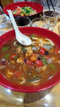 Soupe du Restaurant servant des nouilles chinoises Les Pâtes Vivantes de Lyon - n°16