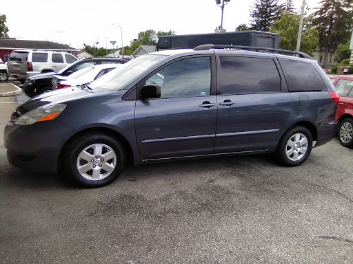 Used Car Dealer «Indiana Auto Sales Inc», reviews and photos, 821 S Walnut St, Bloomington, IN 47401, USA