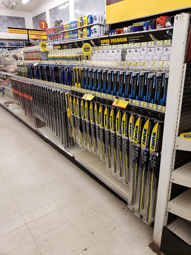 Auto Parts Store «Advance Auto Parts», reviews and photos, 566 W Main St, Meriden, CT 06451, USA