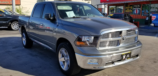 Used Car Dealer «LATINOS UNIDOS AUTO SALES», reviews and photos, 8111 Long Point Rd, Houston, TX 77055, USA