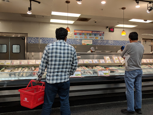 Shopping Mall «Rose Pavilion», reviews and photos, 4225 Rosewood Dr, Pleasanton, CA 94588, USA