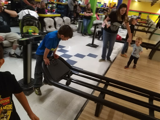 Bowling Alley «Bowlero Lanes», reviews and photos, 1000 W 6th St, Pueblo, CO 81003, USA