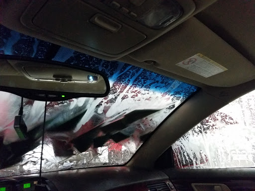 Car Wash «Metro Express Car Wash», reviews and photos, 4095 S Santa Fe Dr, Sheridan, CO 80110, USA