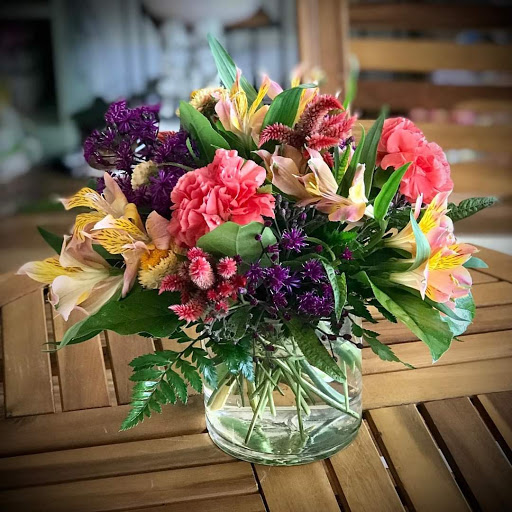 Florist «A Touch Of Elegance Florist», reviews and photos, 12123 Shelbyville Rd, Louisville, KY 40243, USA