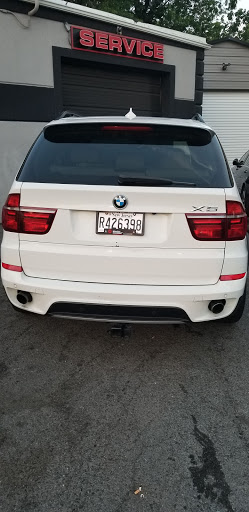 Used Car Dealer «East Coast Auto Group of Linden», reviews and photos, 300 E St Georges Ave, Linden, NJ 07036, USA