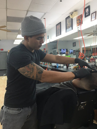 Barber Shop «Miami Beach Barber Shop», reviews and photos, 1114 Normandy Dr, Miami Beach, FL 33141, USA