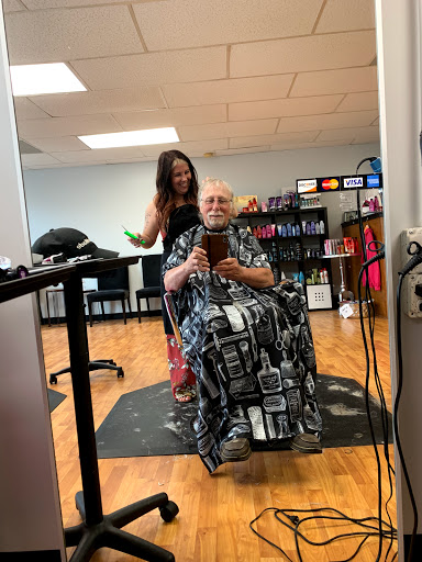 Beauty Salon «Beauty Bar Salon & Spa», reviews and photos, 53 E Locust St, Wilmington, OH 45177, USA