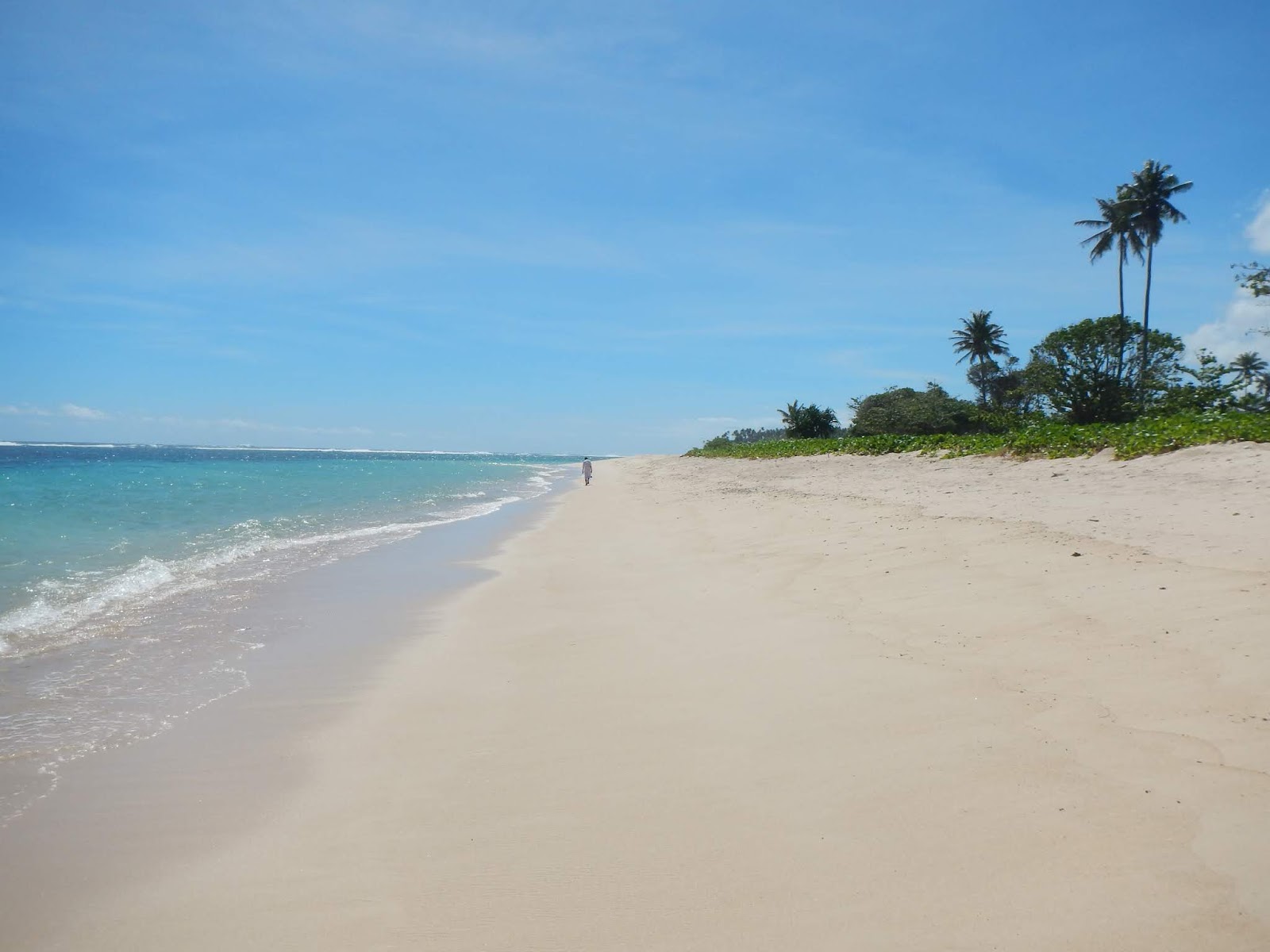 Foto de Lotofago Beach con arena fina beige superficie