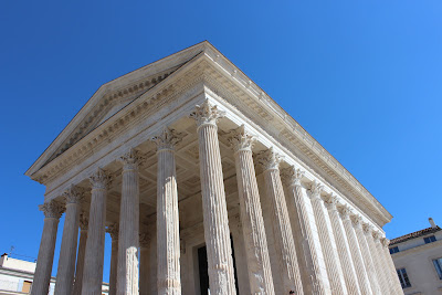 Agence immobilière Maison Carrée à Nîmes