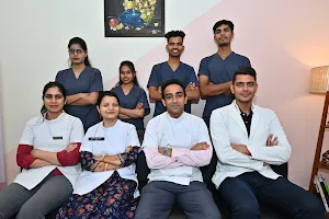 Dental Seva | Best Dentist in Jaipur | Dental Hospital in Jaipur | Dental clinic in jaipur | invisible braces image