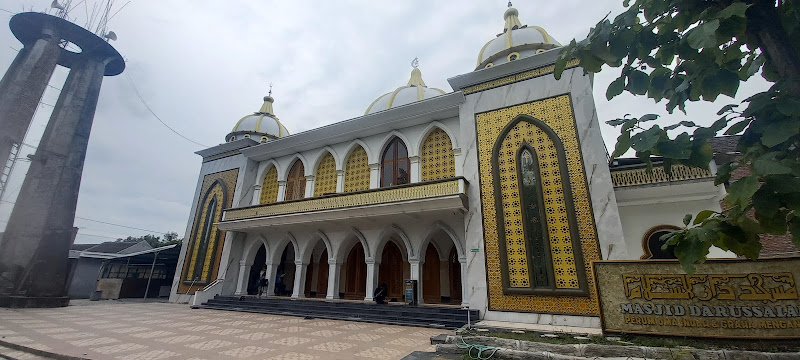 Masjid Darus Salam Oma Indah Graha Menganti