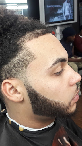 Barber Shop «The Perfect Blend Barbershop», reviews and photos, 612 Oakfield Dr, Brandon, FL 33511, USA