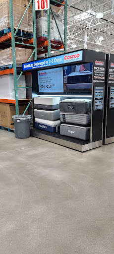 Warehouse store «Costco Wholesale», reviews and photos, 13700 Middlebelt Rd, Livonia, MI 48150, USA