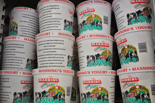 Ice Cream Shop «Manning Farm Dairy», reviews and photos, 702 North Blakely Street, Dunmore, PA 18512, USA