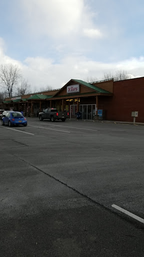 Supermarket «Tops Friendly Markets», reviews and photos, 50 Main St, Peru, NY 12972, USA