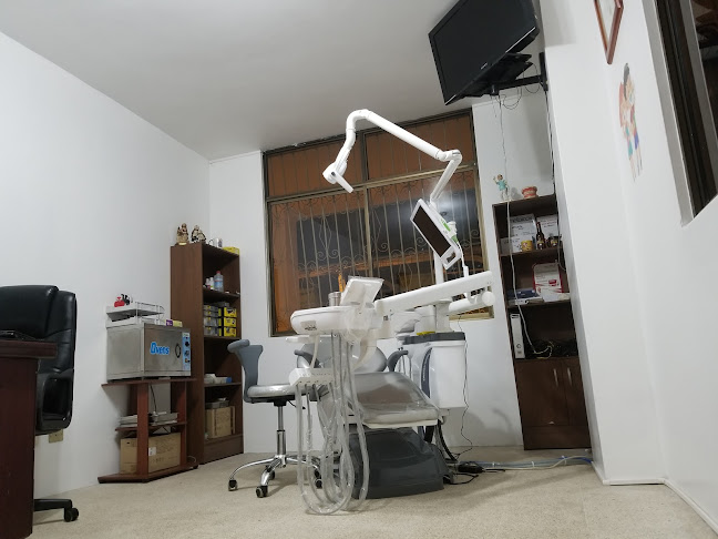 ZAMBERDENT consultorio dental - Manta