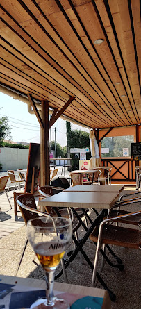 Atmosphère du Restaurant LE COUTIA à Saint-Pierre-d'Oléron - n°4