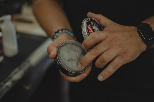 Comentários e avaliações sobre o Barbearia Saudade