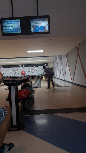 Bowling Alley «First Frame Bowl L.L.C», reviews and photos, 950 Eagle Ridge Mall Entrance, Lake Wales, FL 33859, USA