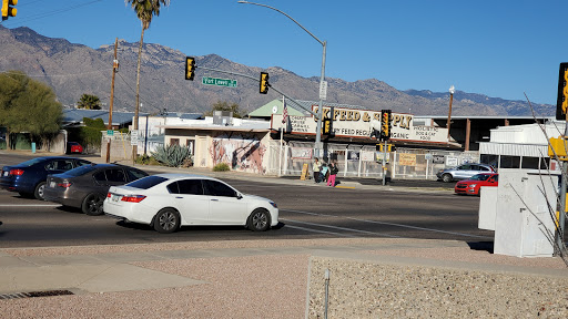 Pet Supply Store «O K Feed & Supply», reviews and photos, 3701 E Fort Lowell Rd, Tucson, AZ 85716, USA