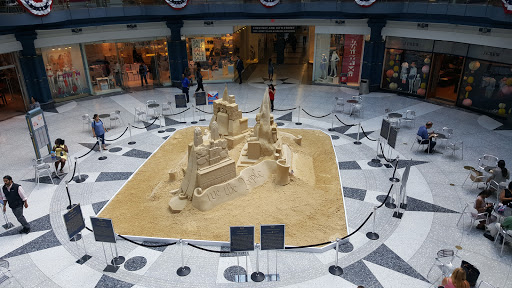 Shopping Mall «The Shops at Liberty Place», reviews and photos, 1625 Chestnut St, Philadelphia, PA 19103, USA