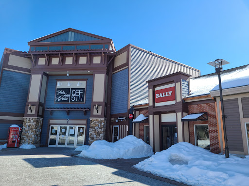 Department Store «Saks OFF 5TH», reviews and photos, 498 Red Apple Ct #850, Central Valley, NY 10917, USA