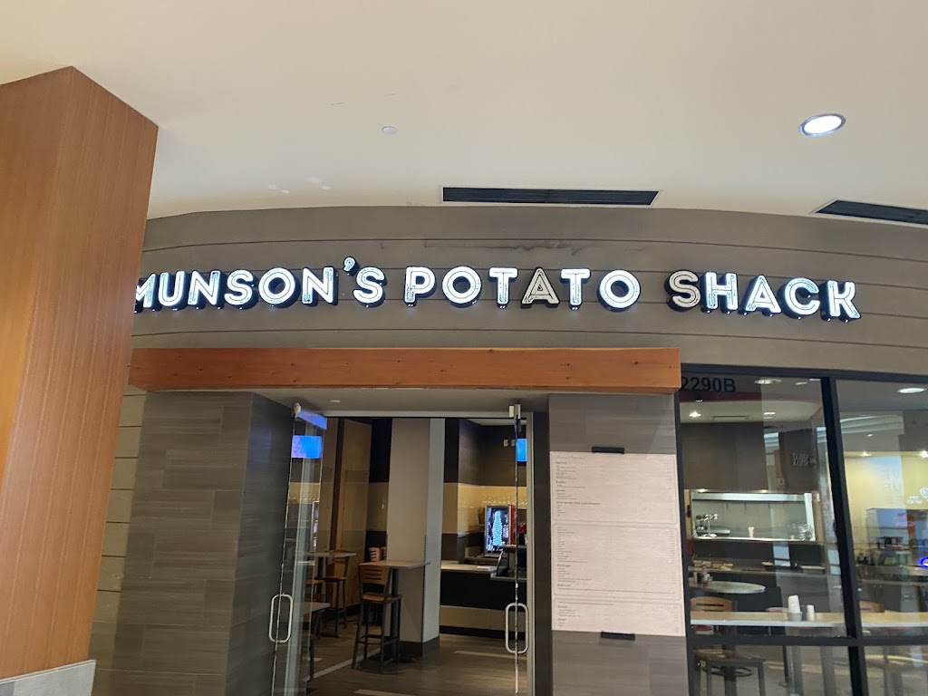 Munson's Potato Shack Saint Paul, MN 55435 Menu, Hours, Reviews and