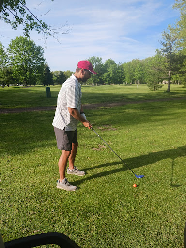 Golf Club «Hilliard Lakes Golf Club», reviews and photos, 31665 Hilliard Blvd, Westlake, OH 44145, USA