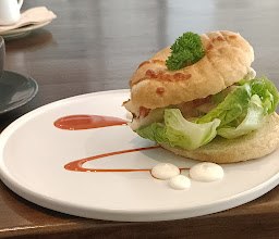 Mitte Mitte - Cafe & Brunch photo