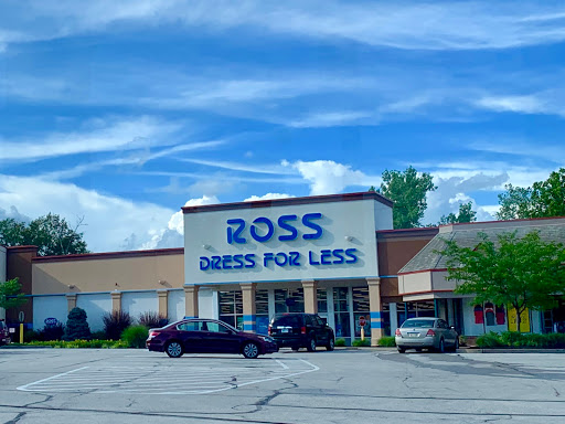 Clothing Store «Ross Dress for Less», reviews and photos, 15301 Manchester Rd, Ballwin, MO 63011, USA
