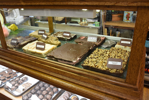 Gift Shop «Fern Hill Gifts and Quilts», reviews and photos, 103 220th Trail, South Amana, IA 52334, USA