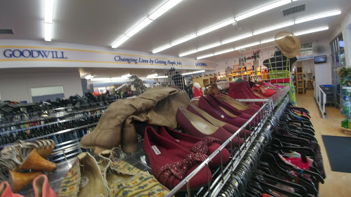 Thrift Store «Goodwill Store & Donation Center», reviews and photos