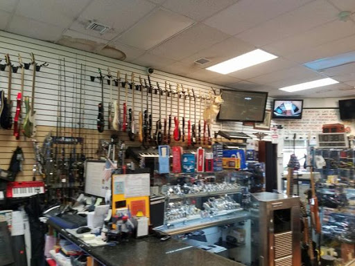 Pawn Shop «Pasadena Pawnshop», reviews and photos, 2696 E Colorado Blvd, Pasadena, CA 91107, USA