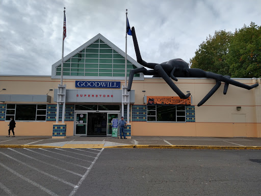Thrift Store «Goodwill», reviews and photos
