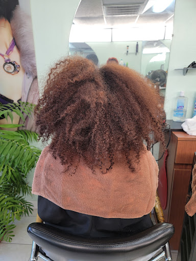 Beauty Salon «Creations Beauty Salon», reviews and photos, 4021 Washington St, Roslindale, MA 02131, USA