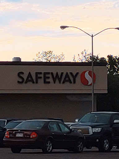 Grocery Store «Safeway», reviews and photos, 3800 W 44th Ave, Denver, CO 80211, USA