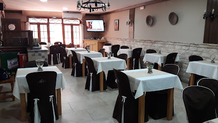 Hotel Restaurante Rijoma - Ronda de la Paz, s/n, 14200 Peñarroya-Pueblonuevo, Córdoba, Spain