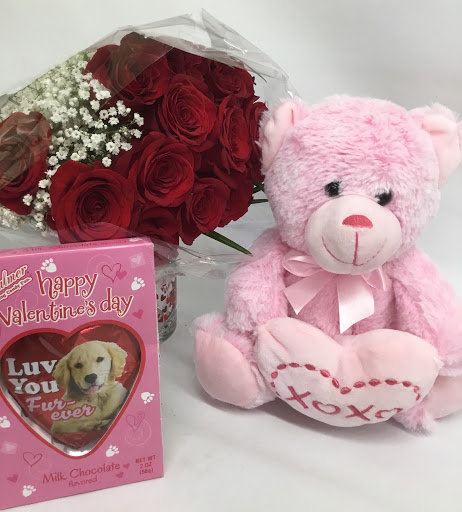 Florist «Flowers By Ami», reviews and photos, 1 Washington St, Canton, MA 02021, USA