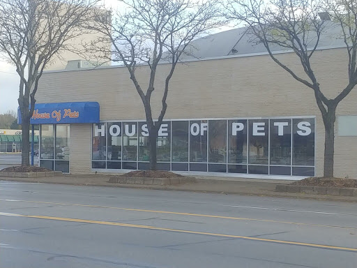 Pet Supply Store «House of Pets Inc», reviews and photos, 29500 Ford Rd, Garden City, MI 48135, USA