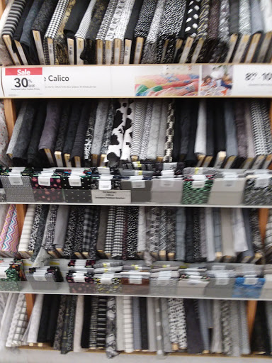 Fabric Store «Jo-Ann Fabrics and Crafts», reviews and photos, 1220 Crossing Meadows Dr #300, Onalaska, WI 54650, USA