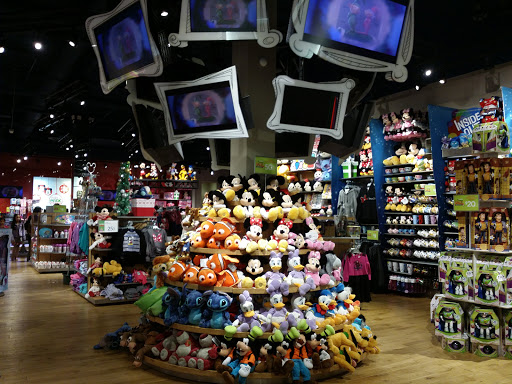 Toy Store «Disney Store», reviews and photos, 2000 Willowbrook Dr, Houston, TX 77070, USA