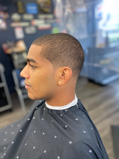 Barber Shop «Supremes Barbershop», reviews and photos, 10540 Wiles Rd, Coral Springs, FL 33076, USA