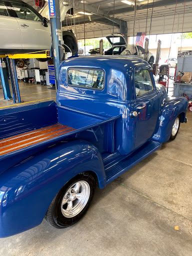 Auto Body Shop «Expro Auto Collision and Repair Center», reviews and photos, 940 S Texas 6, Houston, TX 77079, USA